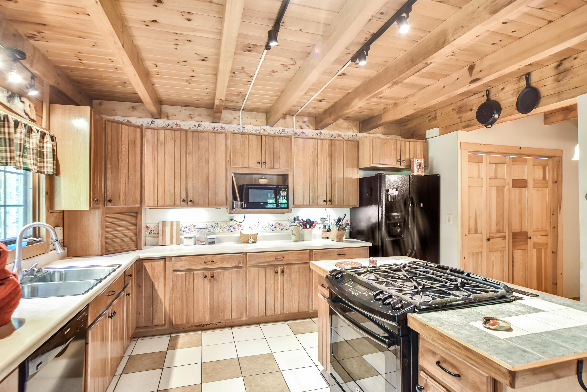 97 Manter School Road Parkman, ME 04443 - Photo 14 of 61 108763gr-113