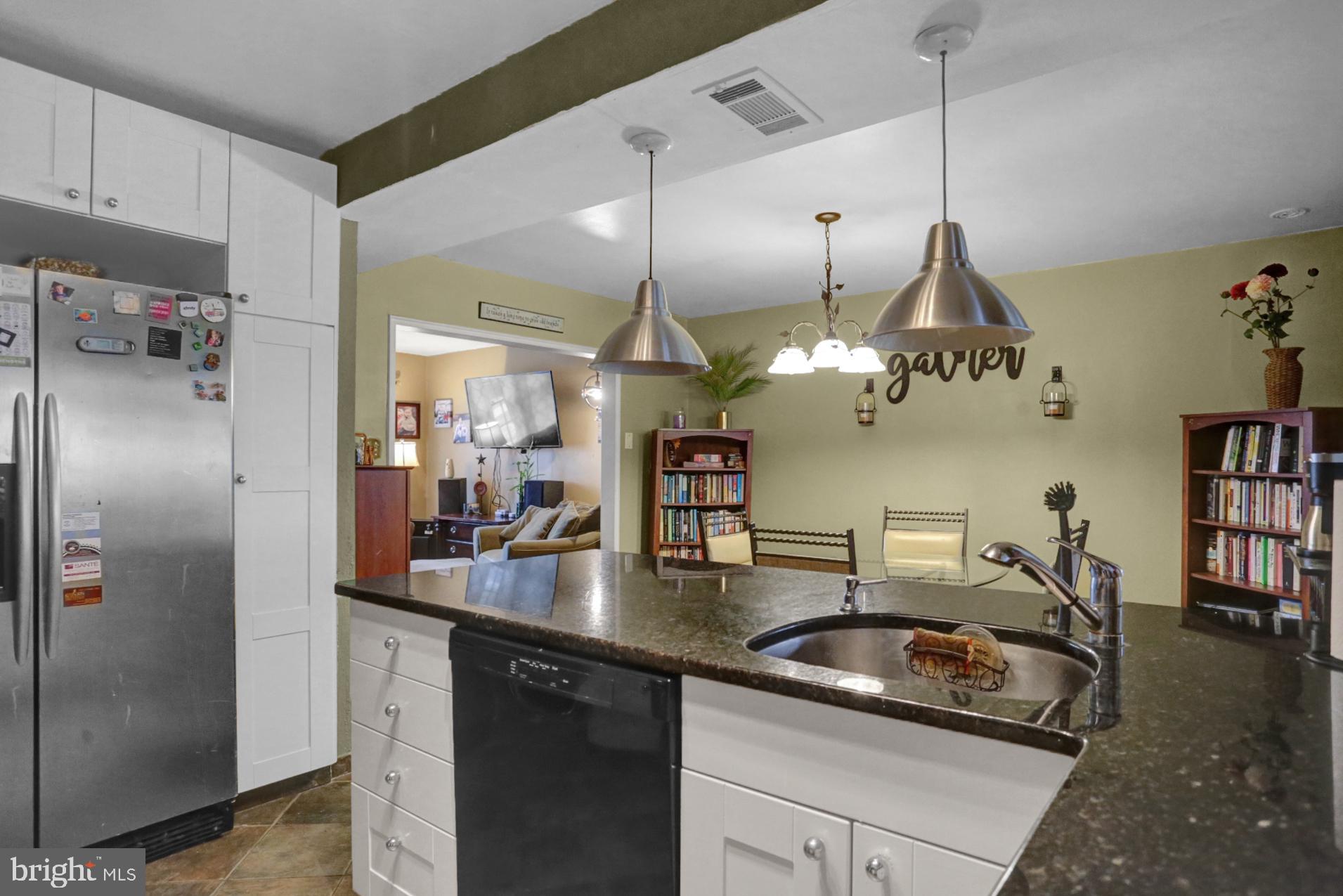 320 Sycamore Road Reading, PA 19611 - Photo 11 of 20