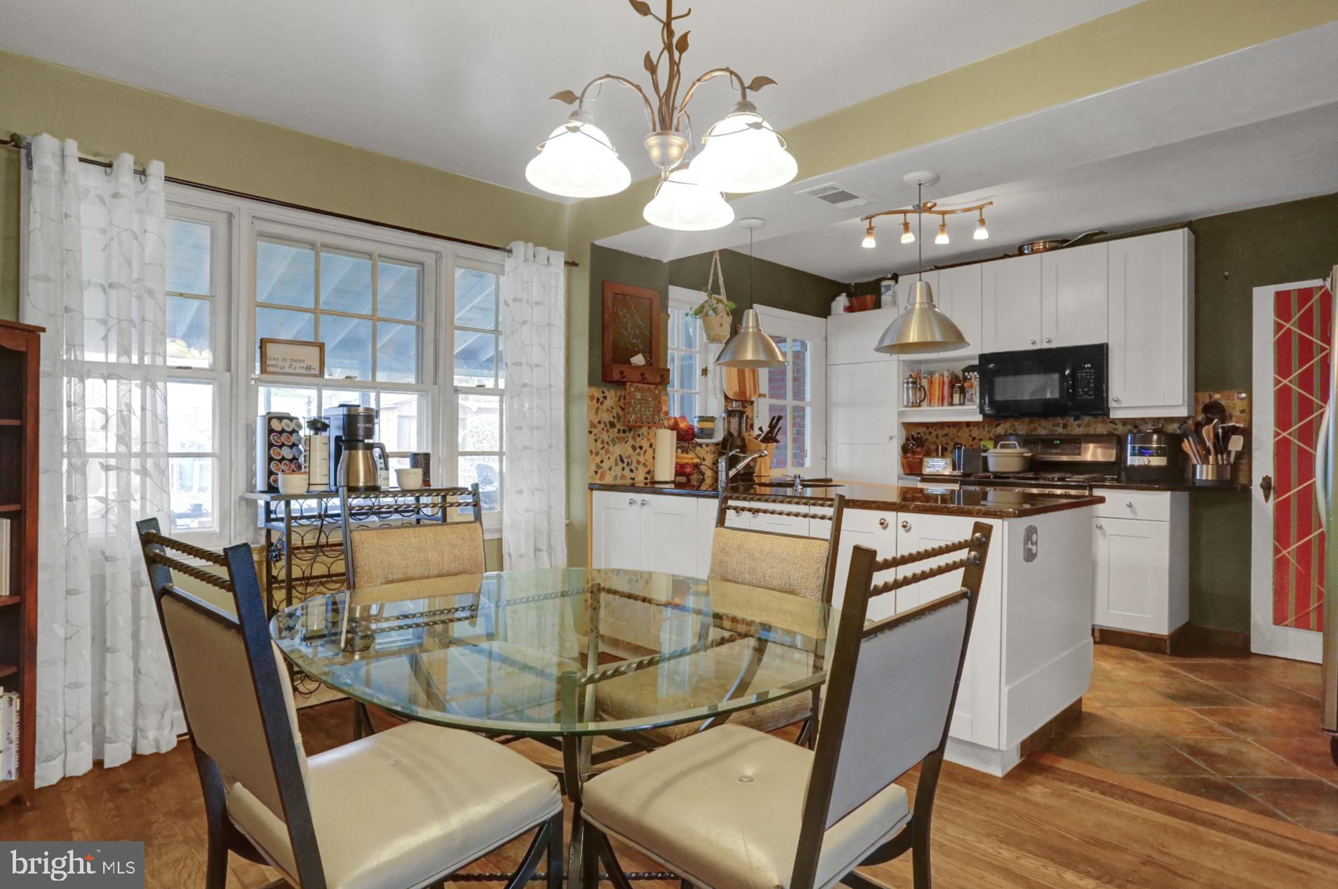 320 Sycamore Road Reading, PA 19611 - Photo 7 of 20 Dining Room into Kitchen