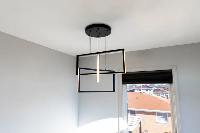 $399,900 | 7806 West 83rd Street, Bridgeview, IL 60455