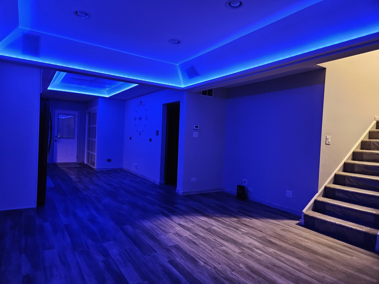 7806 West 83rd Street Bridgeview, IL 60455 - Photo 34 of 53 a view of a room with wooden floor