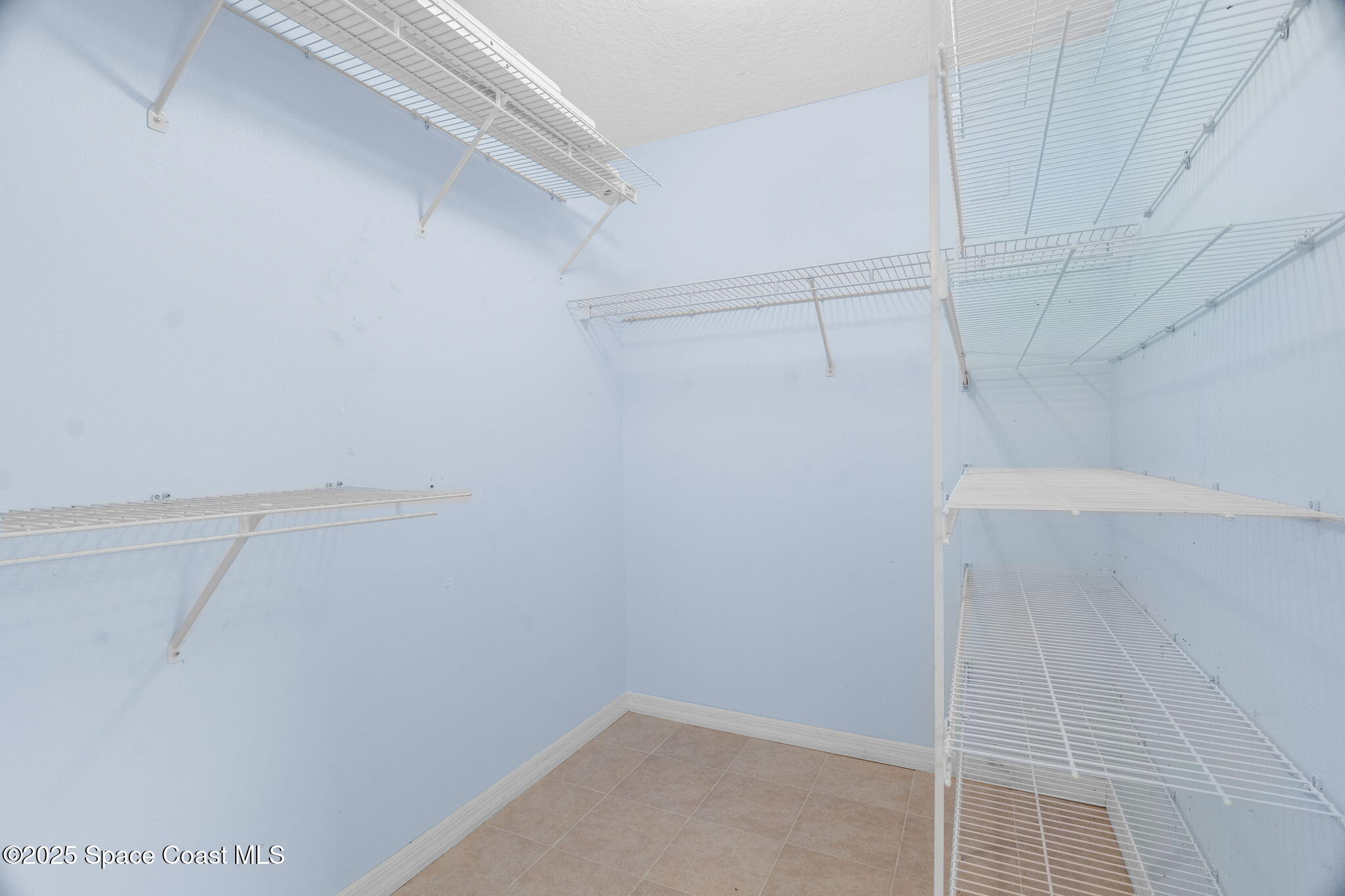 4664 Grand Meadows Boulevard Melbourne, FL 32934 - Photo 17 of 32 a view of small space