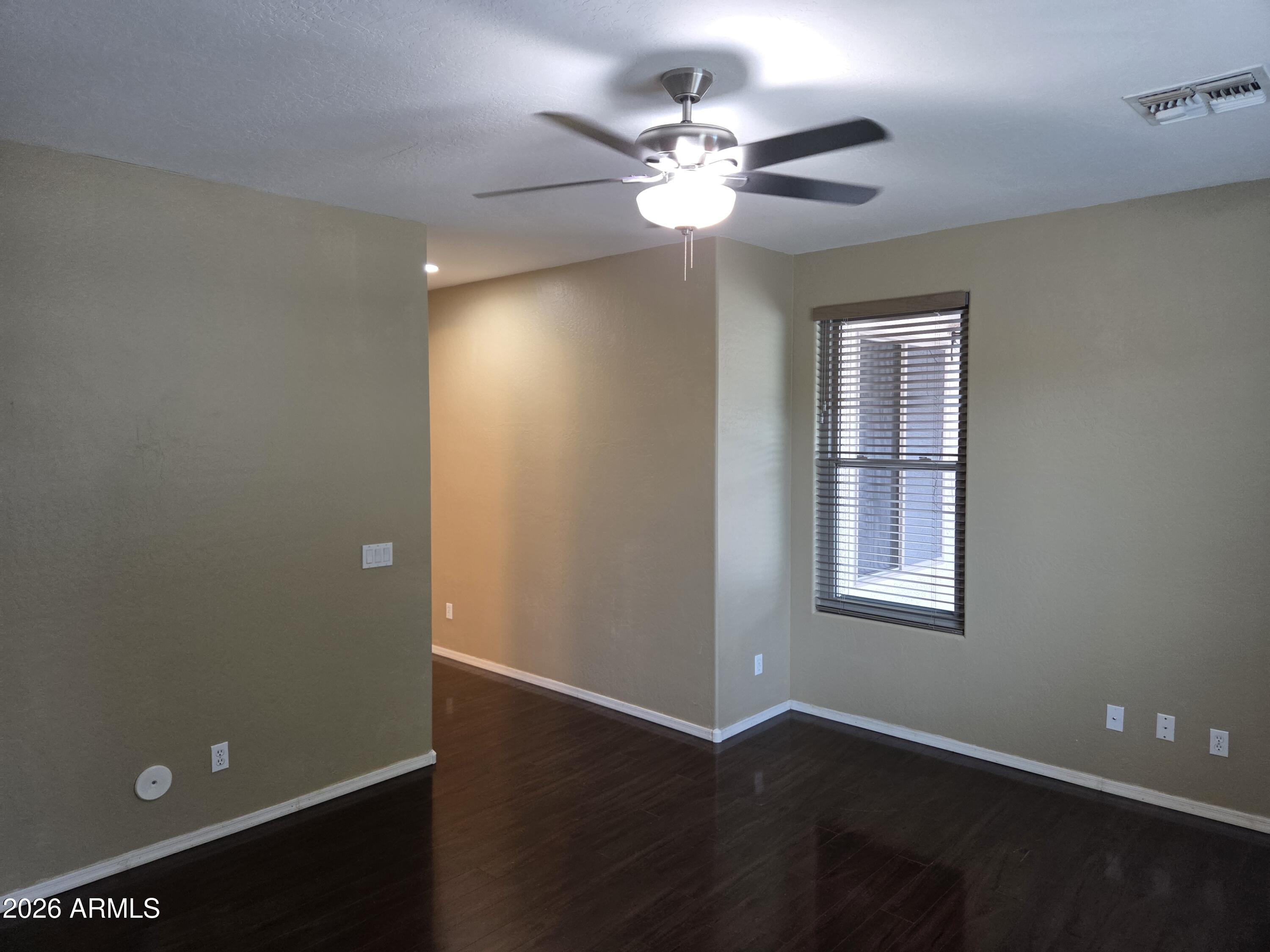 7809 South 18th Way Phoenix, AZ 85042 - Photo 46 of 52 20260211_122702