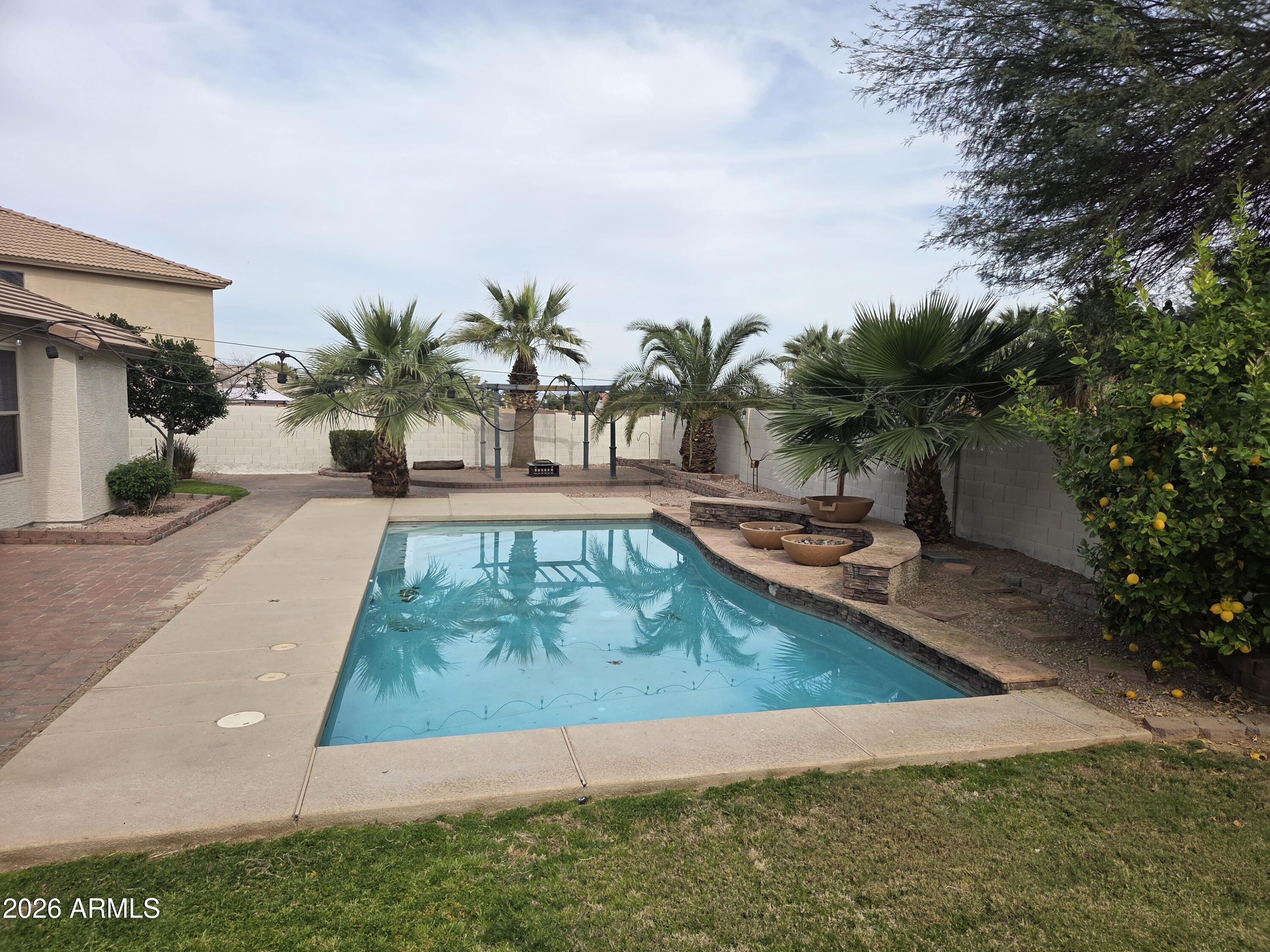 7809 South 18th Way Phoenix, AZ 85042 - Photo 51 of 52 20260211_122937