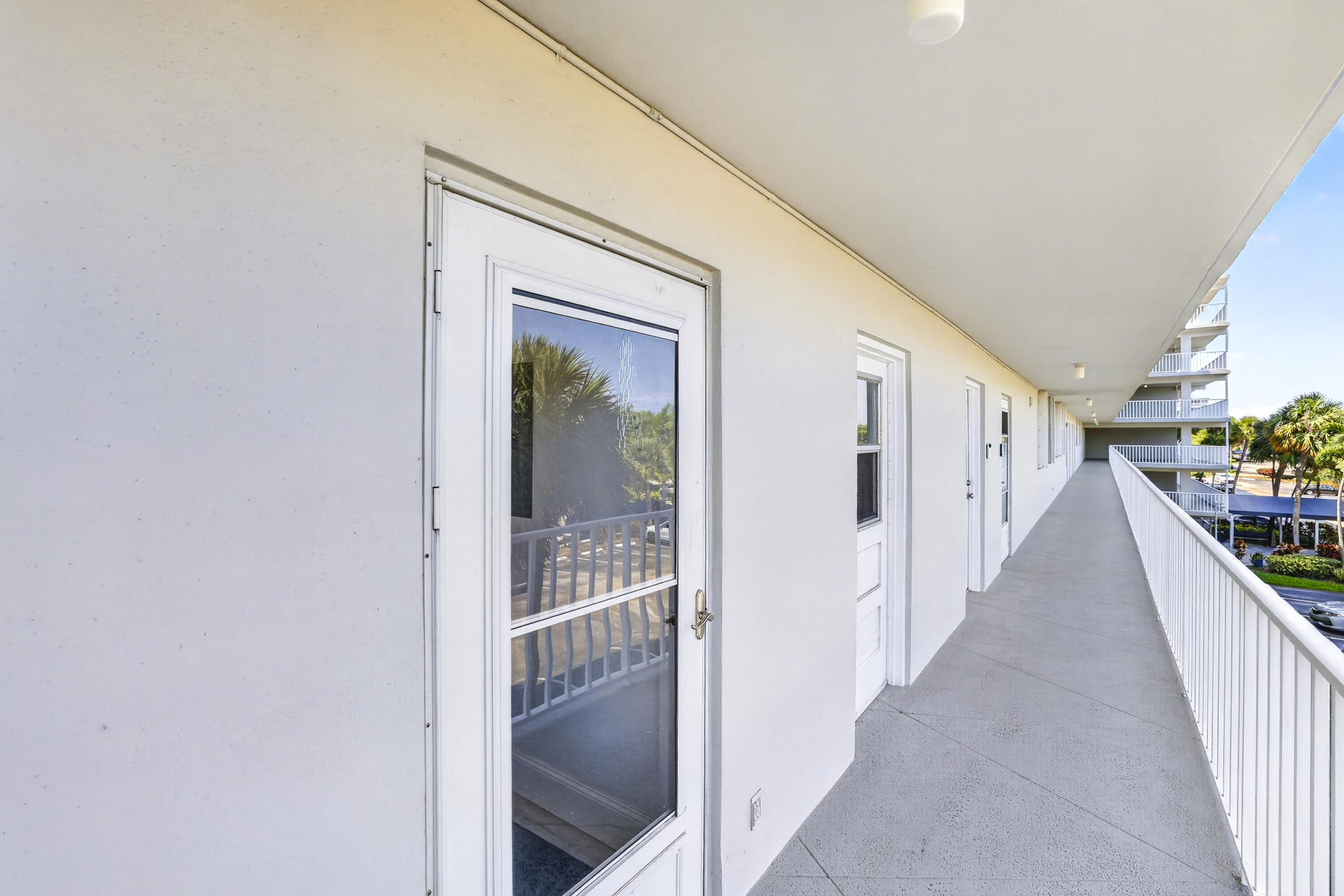 5961 Northwest 2nd Avenue, Unit 302 Boca Raton, FL 33487 - Photo 23 of 31 21-8I8A0467
