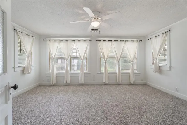 $165,000 | 704 Lincoln Street, Coffeyville, KS 67337