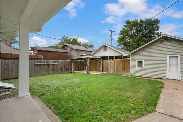 $165,000 | 704 Lincoln Street, Coffeyville, KS 67337