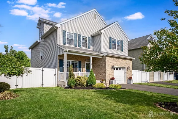 $749,000 | 323 South Madison Avenue, Dunellen, NJ 08812