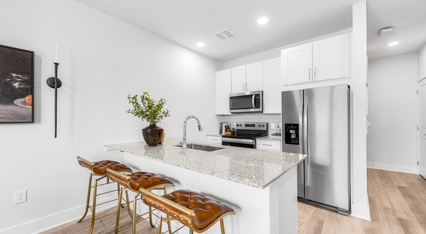 3205 Westinghouse Road, Unit 906 Georgetown, TX 78626 - Photo 9 of 22 EXPERIENCE BRAND NEW UP TO 3 MONTHS FREE BASE RENT!* 1 BDRM Townhome Base Rents Start at $1,792. | 2 BDRM Townhome Base Rents Start at $2,032.