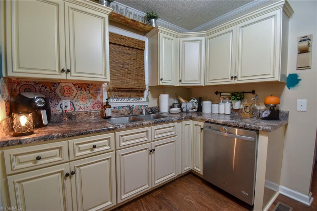 1321 Cortez Road Asheboro, NC 27205 - Photo 14 of 23 Gallery Image 14