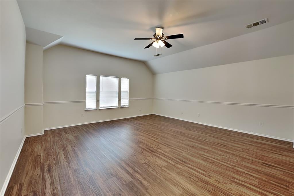 10005 Chadbourne Road Fort Worth, TX 76244 - Photo 22 of 40