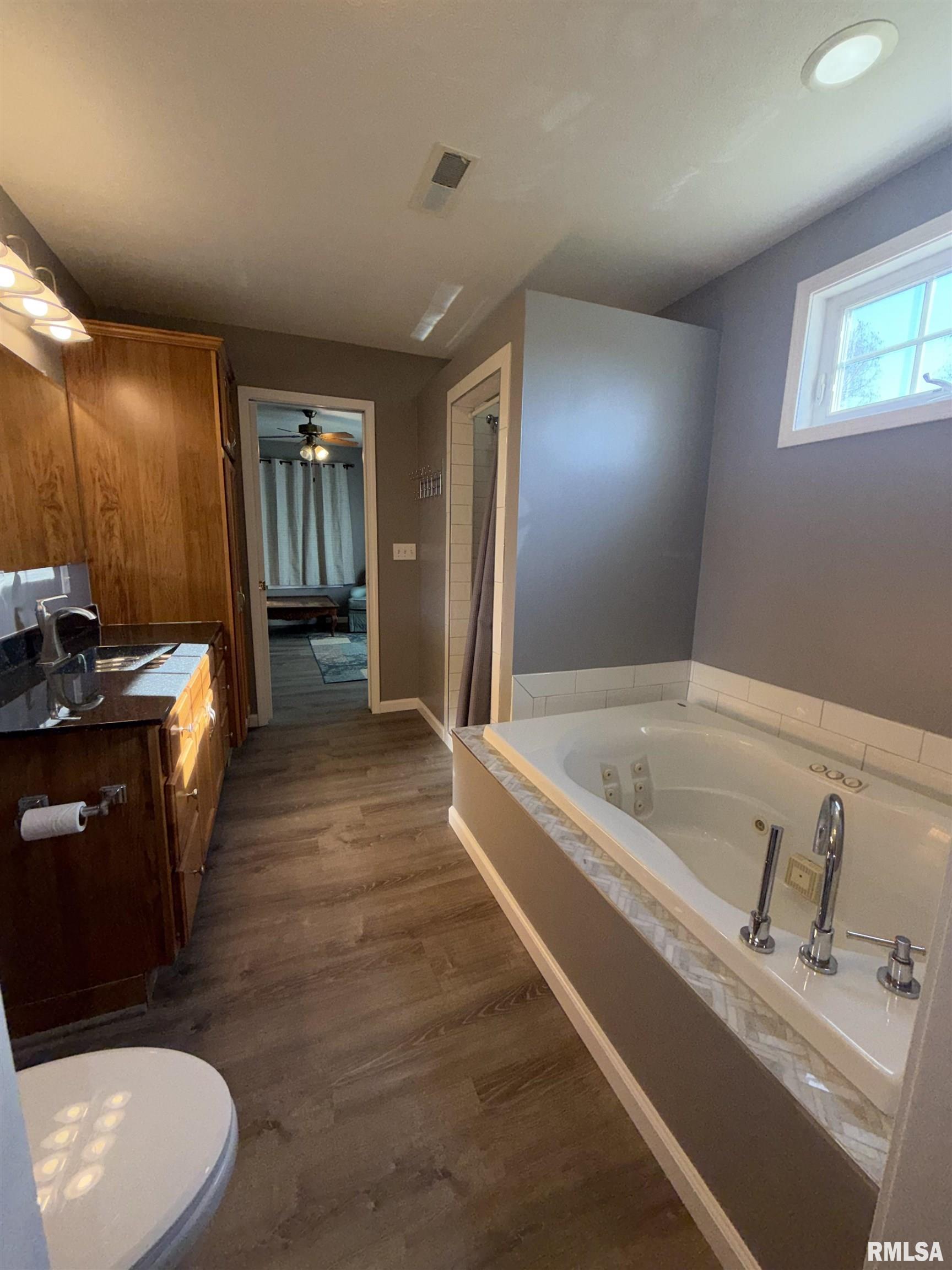 905 North Granite Street Marion, IL 62959 - Photo 39 of 45