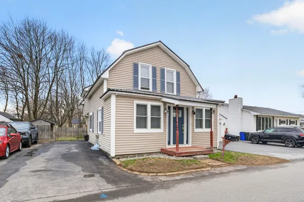 $469,000 | 18 Fairview Street, Goffstown, NH 03102