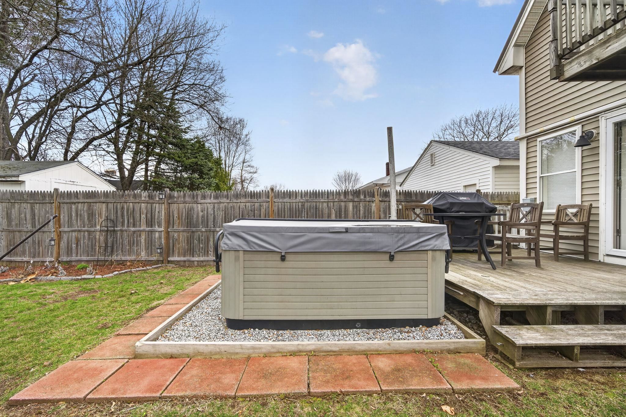 18 Fairview Street Goffstown, NH 03102 - Photo 41 of 50