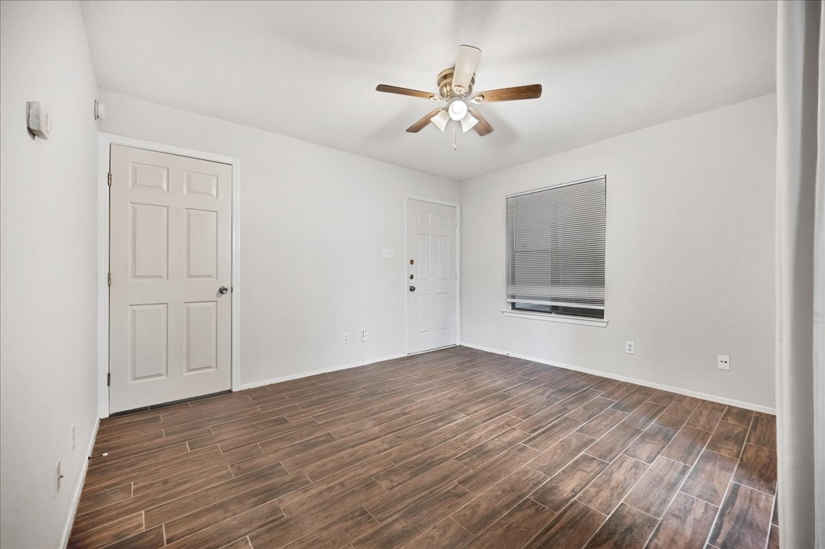 2500 Burleson Road, Unit 609 Austin, TX 78741 - Photo 7 of 23