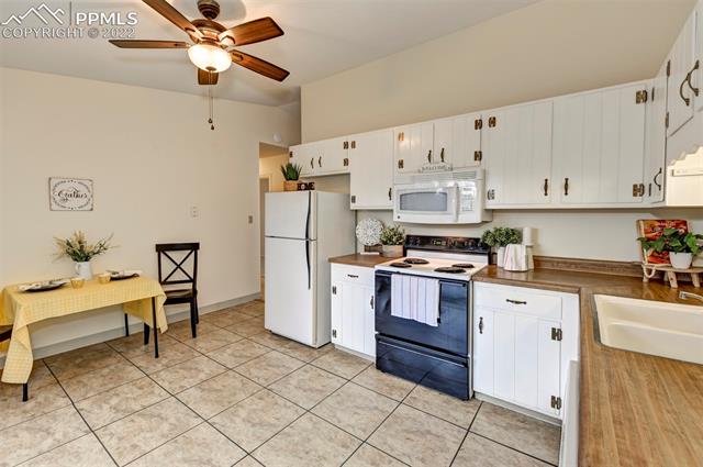 1795 Winnebago Road Colorado Springs, CO 80915 - Photo 14 of 26