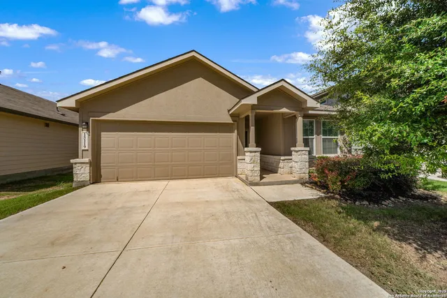 $1,850 | 15119 Longtailed Duck, San Antonio, TX 78253