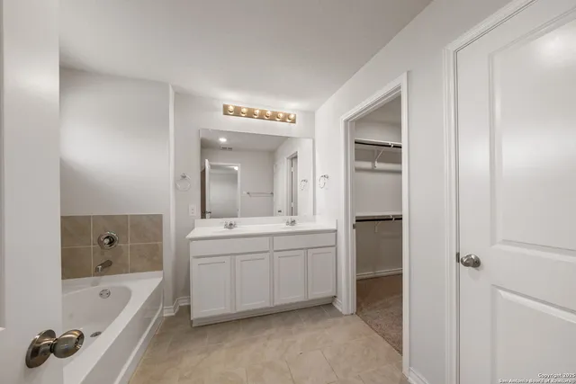 $1,850 | 15119 Longtailed Duck, San Antonio, TX 78253