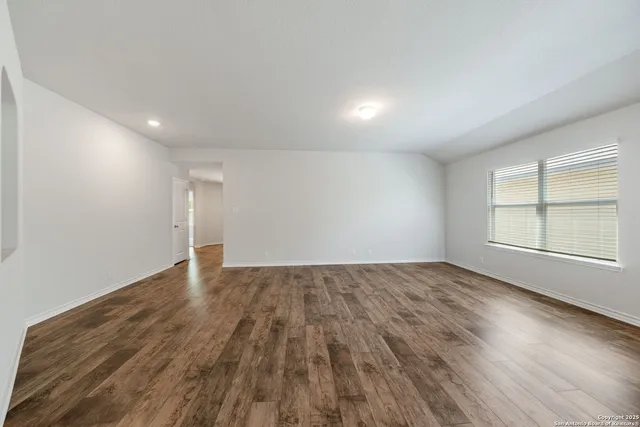 $1,850 | 15119 Longtailed Duck, San Antonio, TX 78253