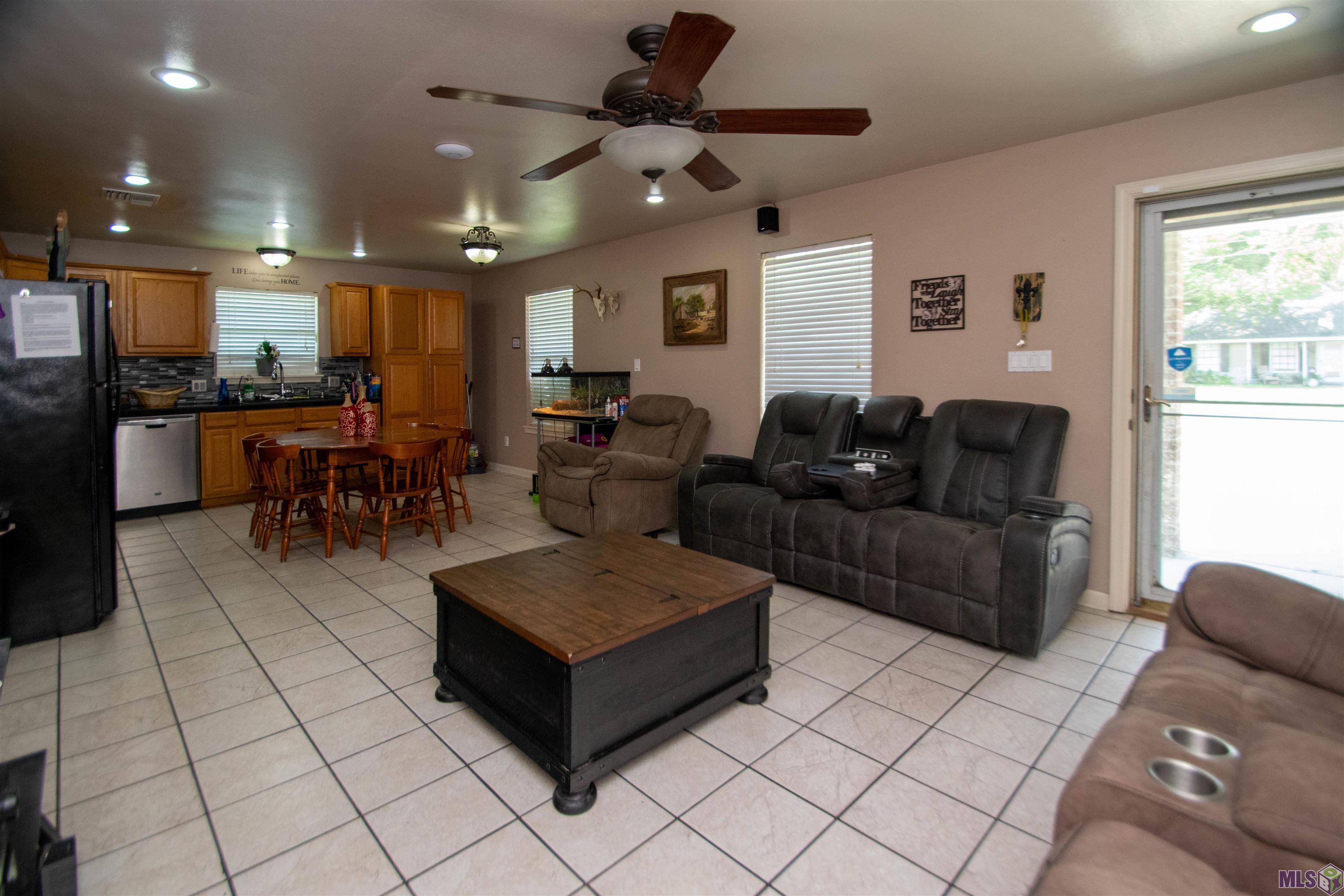 407 Tiffany Street Patterson, LA 70392 - Photo 4 of 16