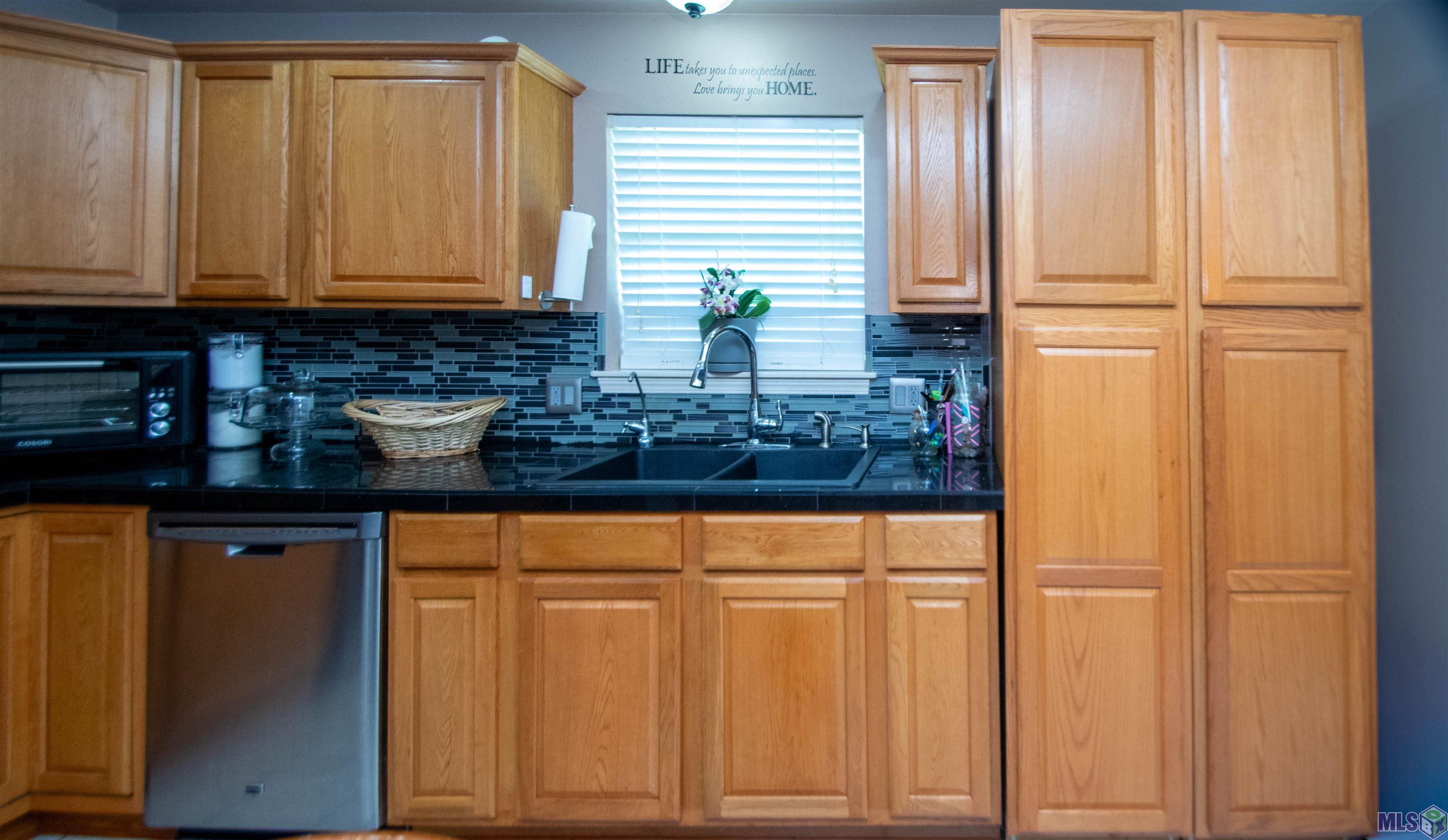 407 Tiffany Street Patterson, LA 70392 - Photo 6 of 16