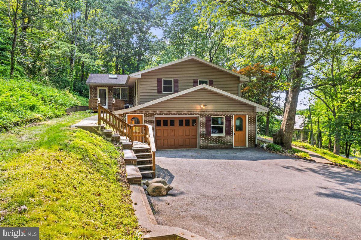 102 Ironmaster Road Lebanon, PA 17042 - Photo 36 of 42