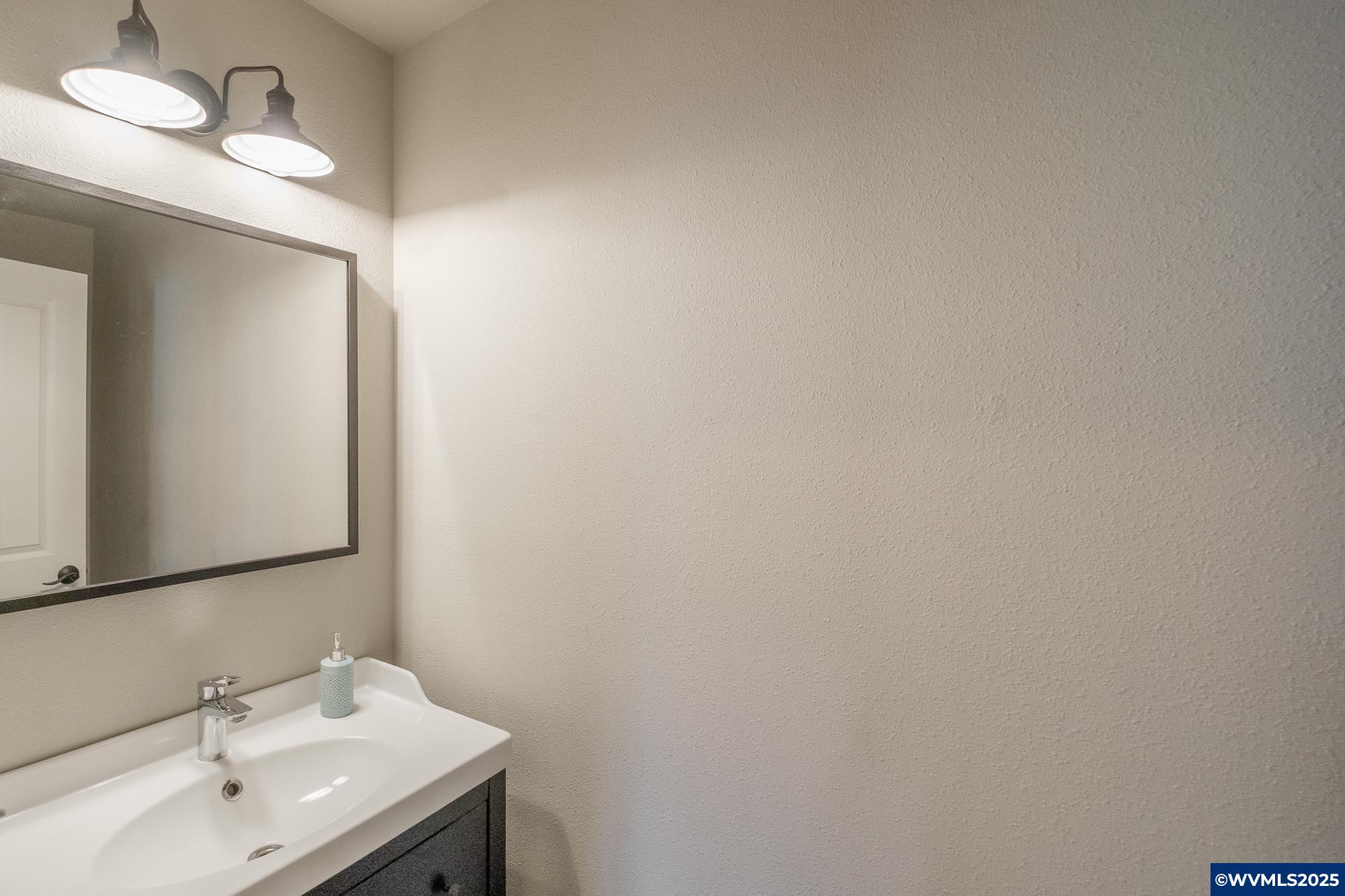 12621 Meadow Lane Road Monmouth, OR 97361 - Photo 27 of 49 Gallery Image 27