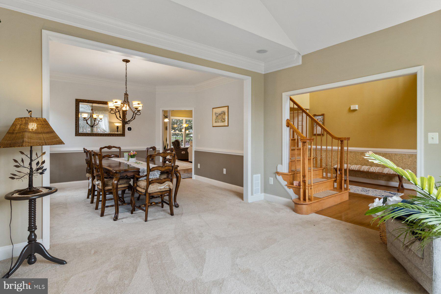 5662 Waterloo Road Columbia, MD 21045 - Photo 4 of 49 formal living room