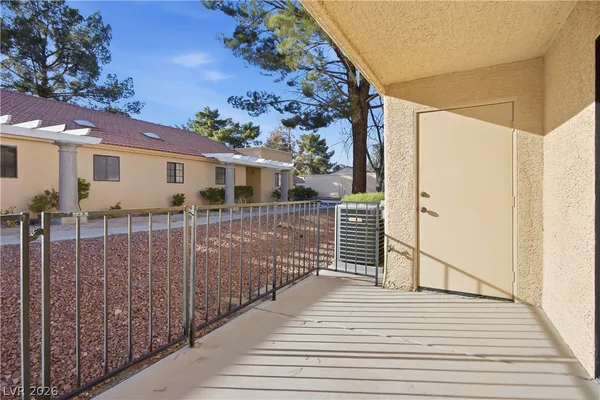 $1,750 | 2851 South Valley View Boulevard, Unit 1120, Las Vegas, NV 89102