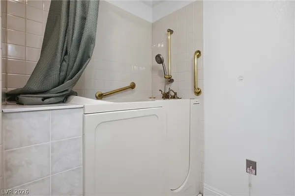 $1,750 | 2851 South Valley View Boulevard, Unit 1120, Las Vegas, NV 89102