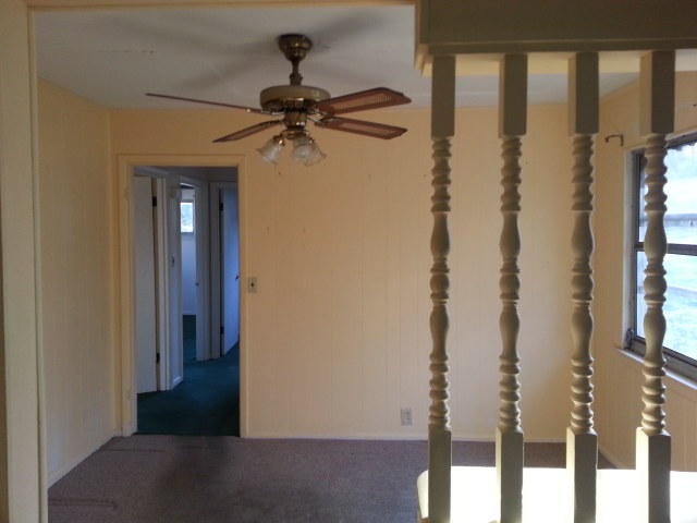 9 Reece Street Rossville, GA 30741 - Photo 4 of 6 Reece dining room 03-06-2015.jpg