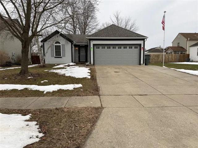 $314,900 | 4944 Ballentine Drive, Canal Winchester, OH 43110