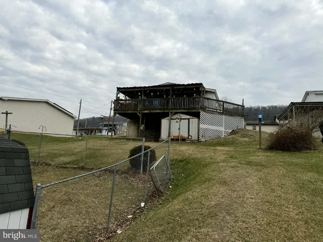 $107,500 | 429 1st Avenue, Burnham, PA 17009