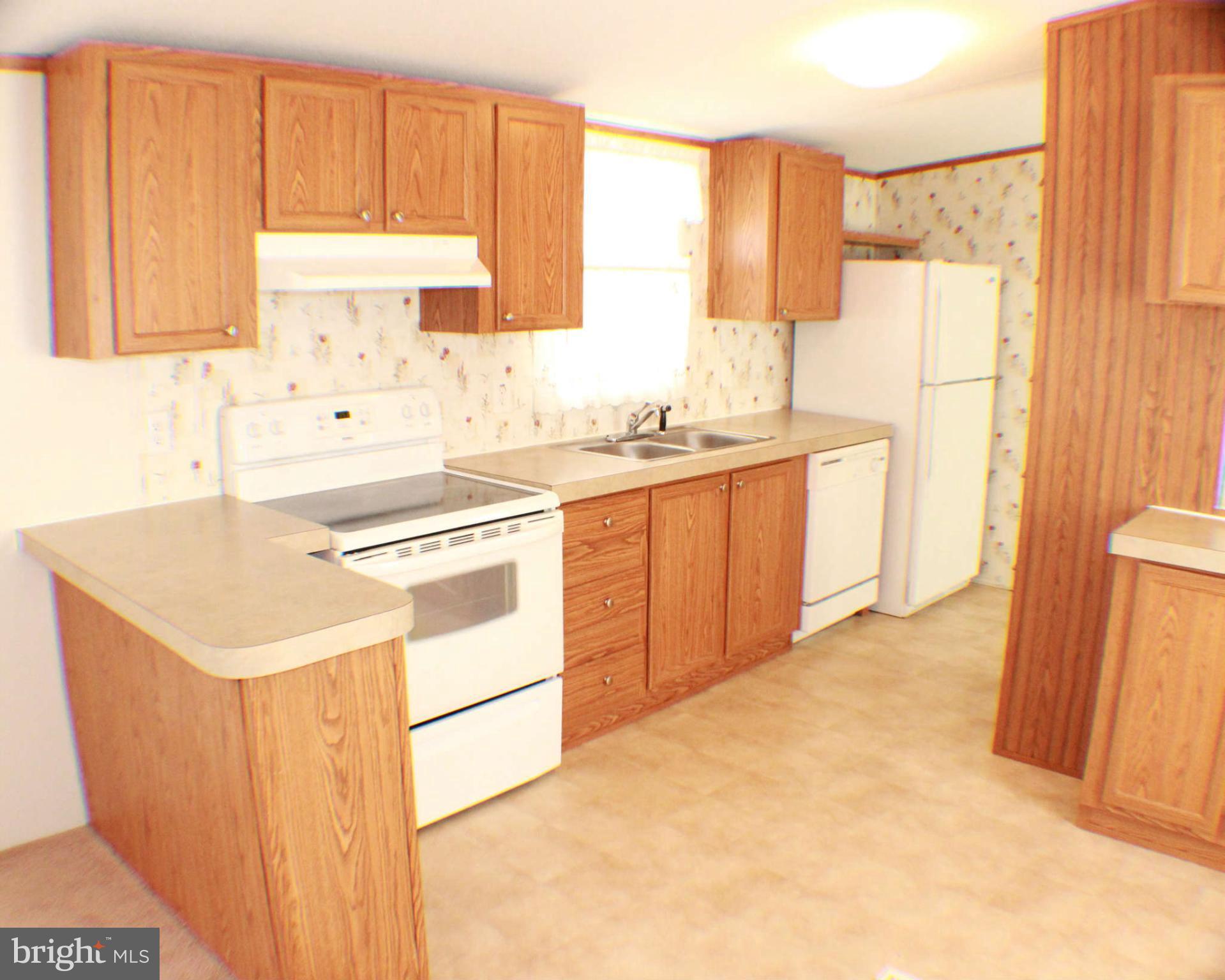 56 Shore Road Edgemere, MD 21219 - Photo 12 of 24 Kitchen