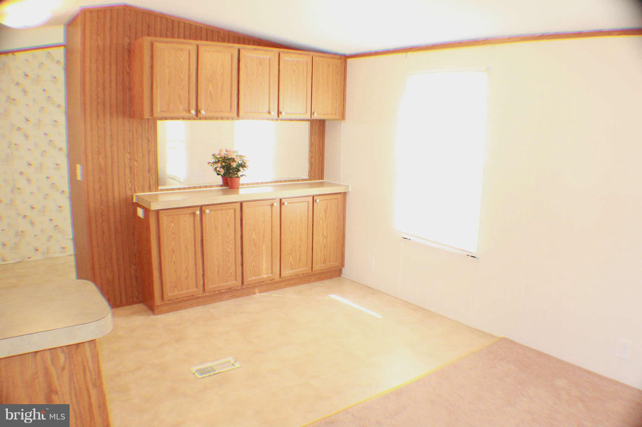 56 Shore Road Edgemere, MD 21219 - Photo 10 of 24 Dining Room