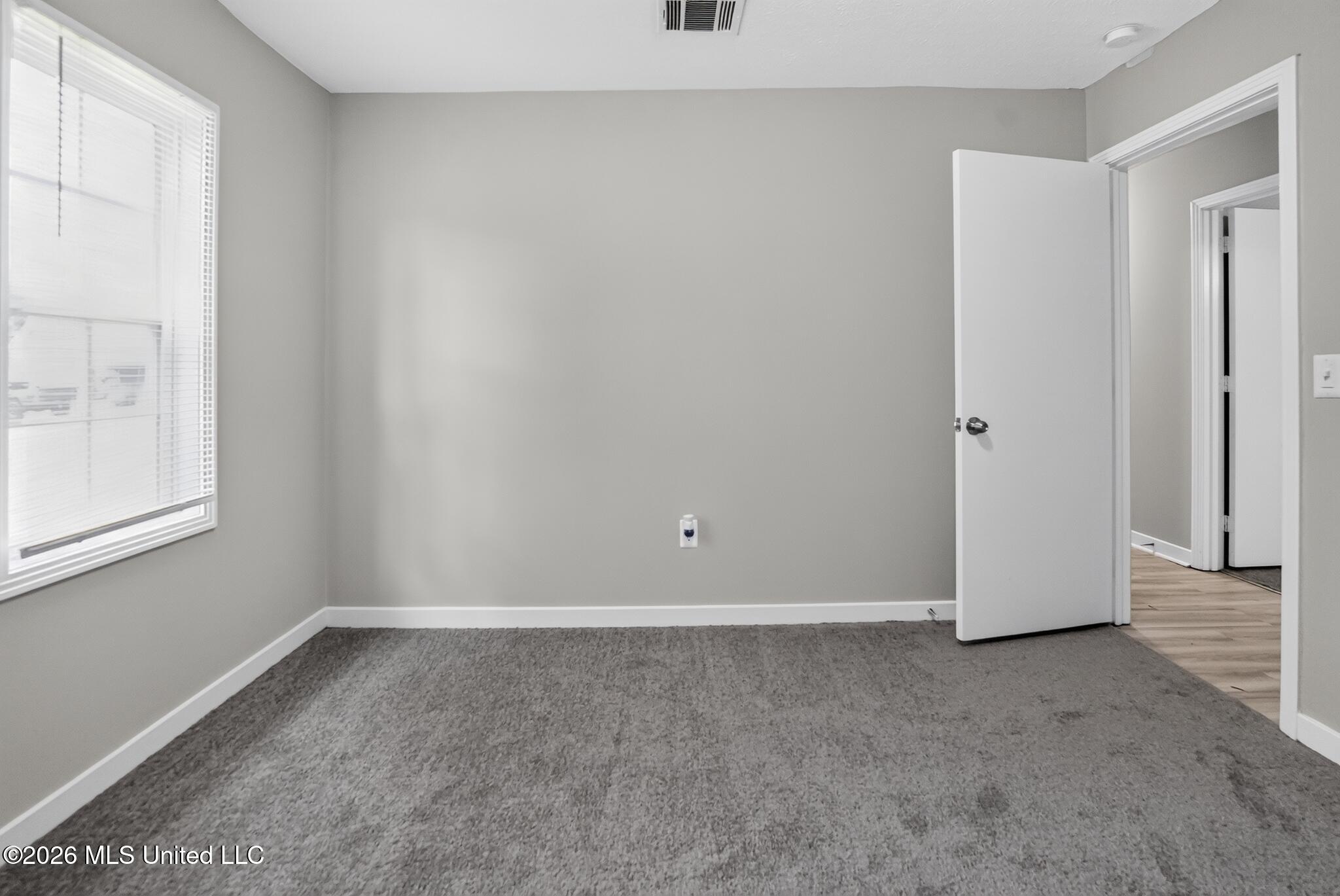 334 East Timber Ridge Court Ridgeland, MS 39157 - Photo 13 of 22 15_334_E_Timber_Ridge_Ct-Bedroom-9914