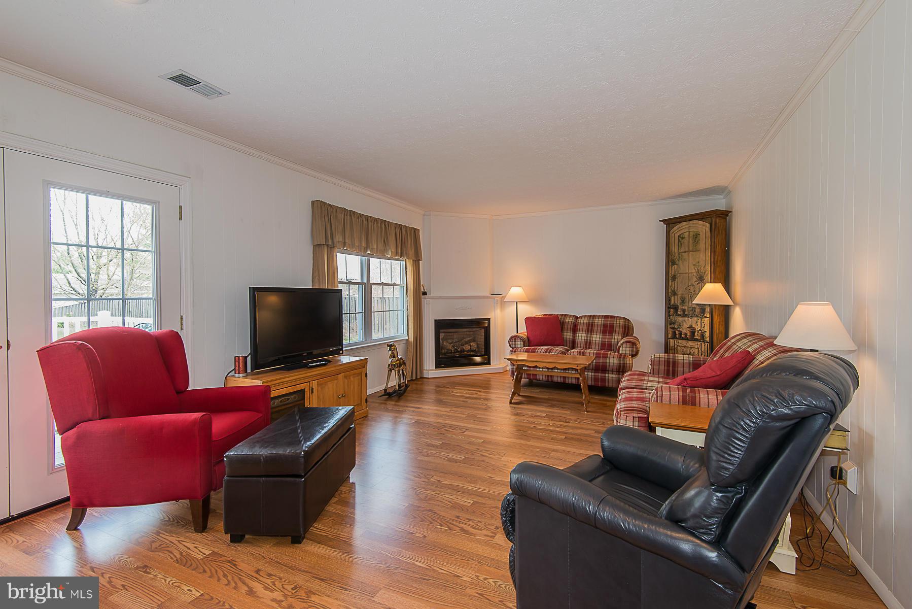 8220 Grainfield Road Severn, MD 21144 - Photo 18 of 30 Family Room