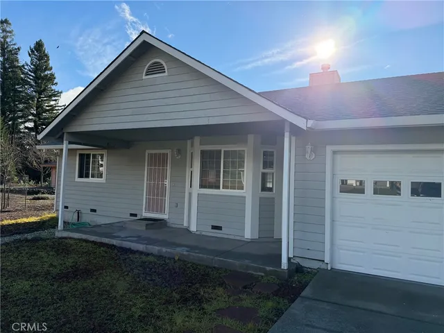 $1,400 | 19405 Mountain Hidden Valley Lake, Hidden Valley Lake, CA 95467