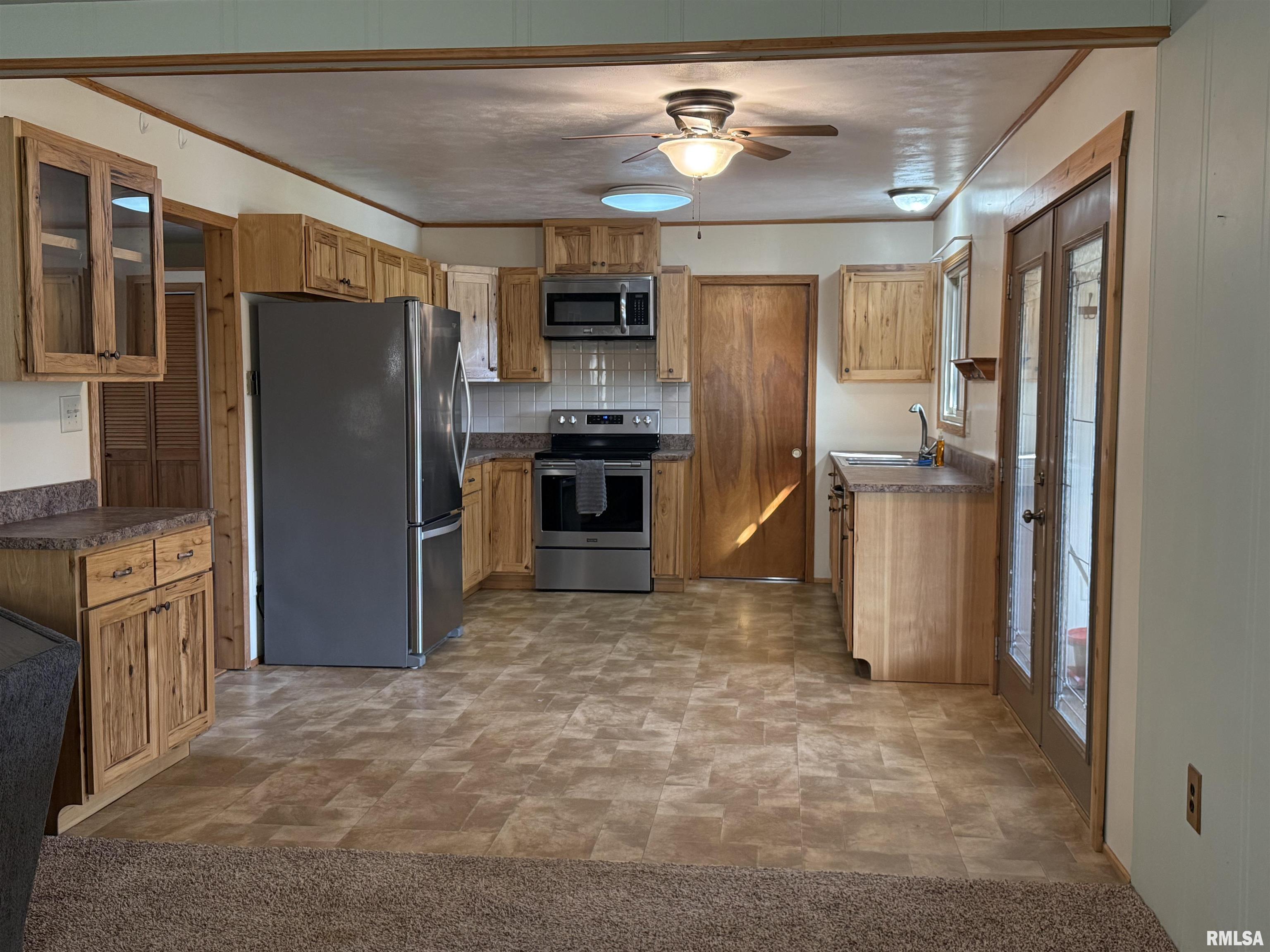 16265 East Cherokee Road Cuba, IL 61427 - Photo 20 of 51