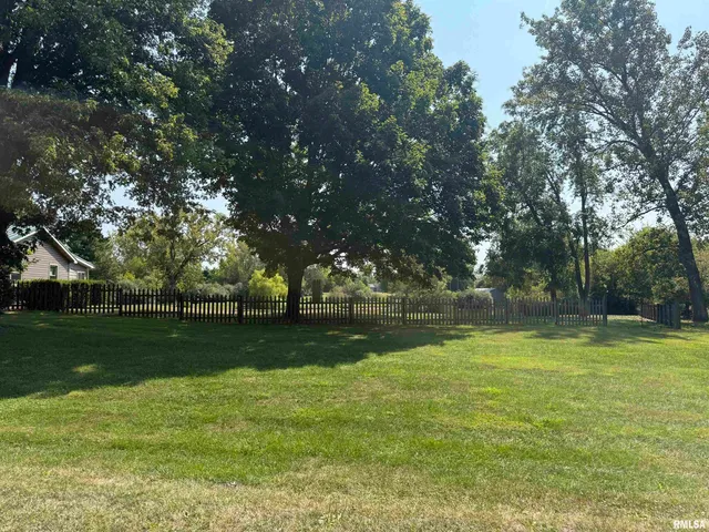 $166,000 | 16265 East Cherokee Road, Cuba, IL 61427