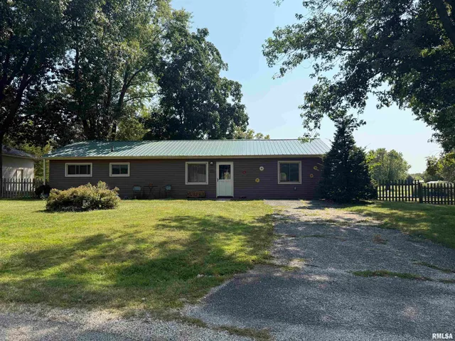 $166,000 | 16265 East Cherokee Road, Cuba, IL 61427