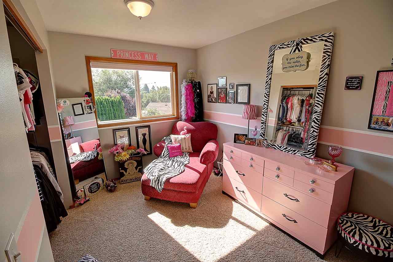 4706 North Silas Road Spokane Valley, WA 99216 - Photo 13 of 20