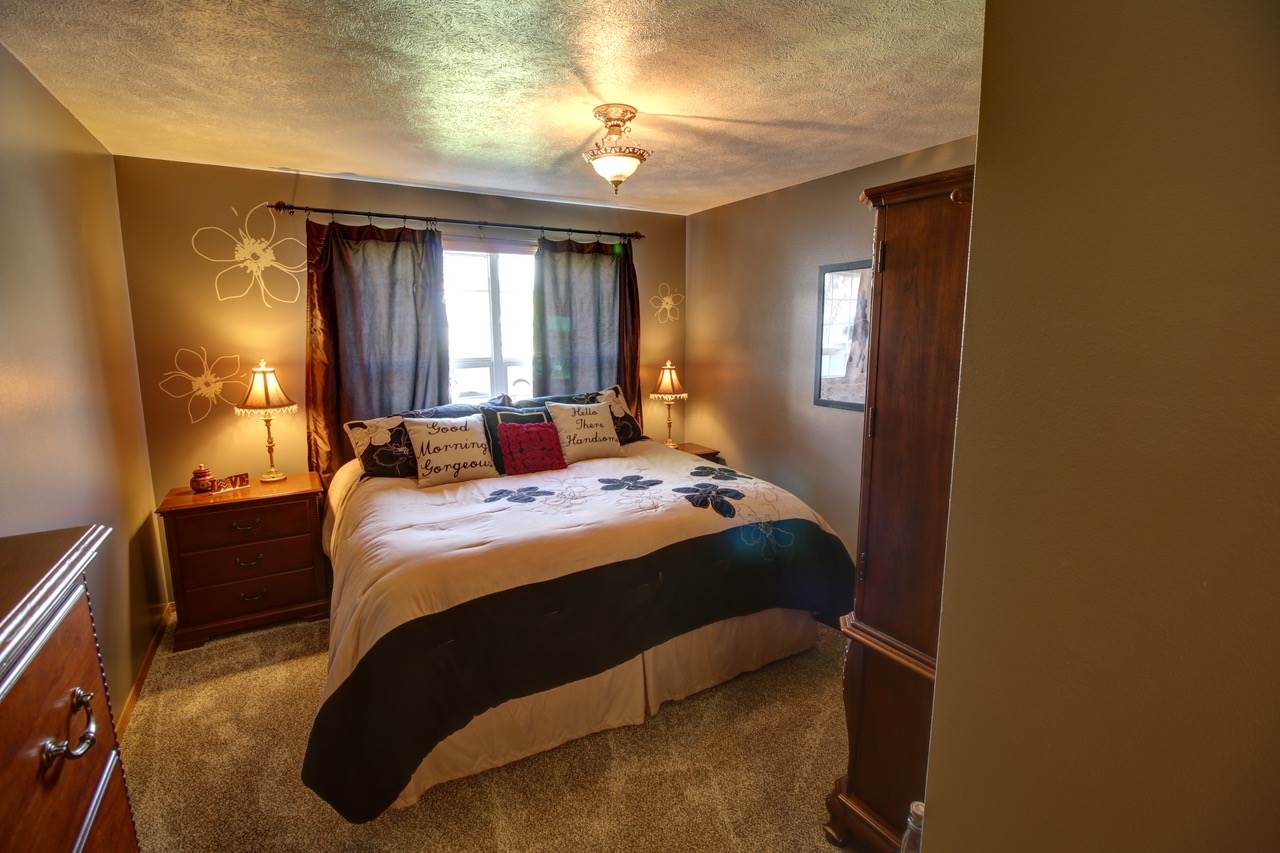 4706 North Silas Road Spokane Valley, WA 99216 - Photo 7 of 20