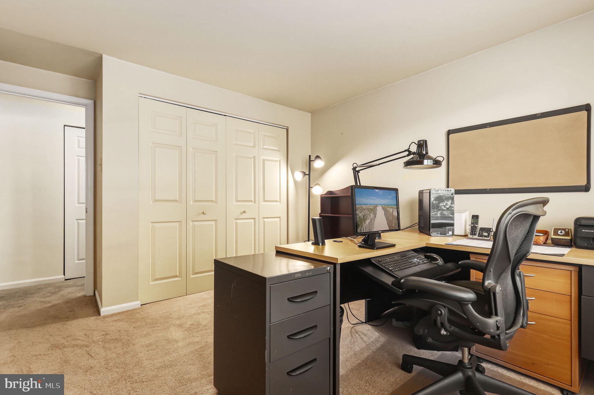 6336 Boyers Mill Road New Market, MD 21774 - Photo 17 of 49 a workspace with furniture and window