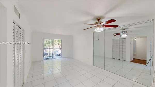 $2,175 | 160 Southwest 30th Avenue, Unit 204A, Miami, FL 33135