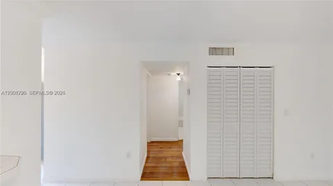 $2,175 | 160 Southwest 30th Avenue, Unit 204A, Miami, FL 33135