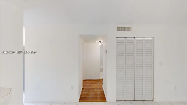 $2,175 | 160 Southwest 30th Avenue, Unit 204A, Miami, FL 33135