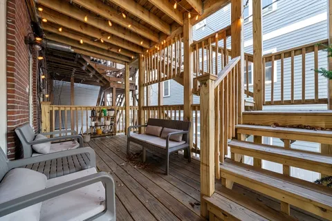 $699,000 | 691 East 8th Street, Unit 1, Boston, MA 02127