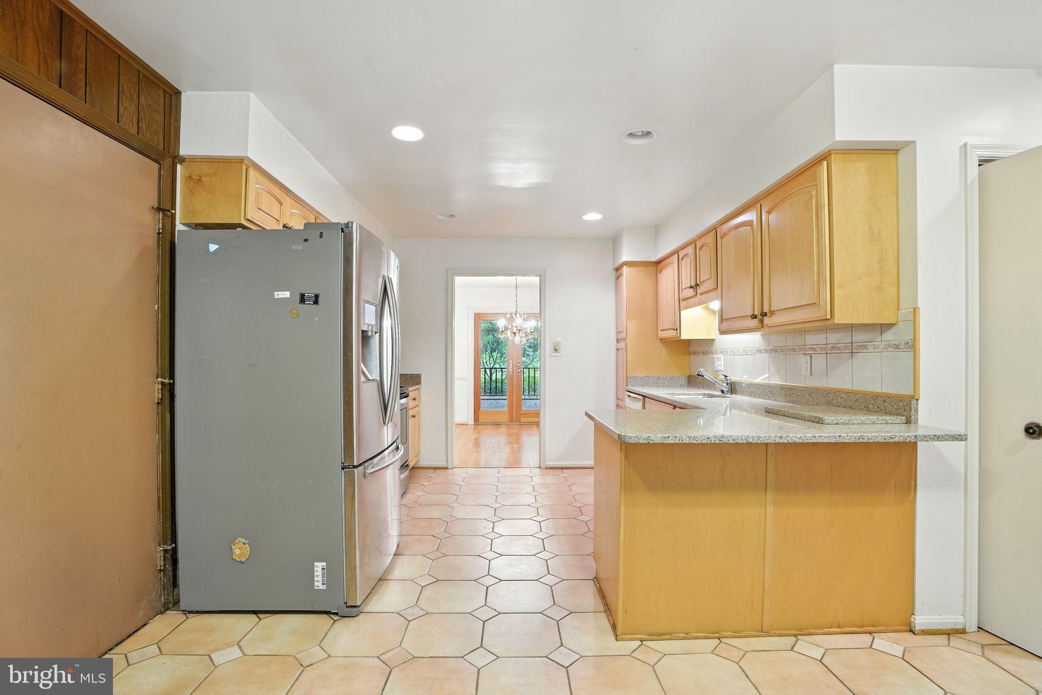 2359 Tumbletree Way Reston, VA 20191 - Photo 13 of 45