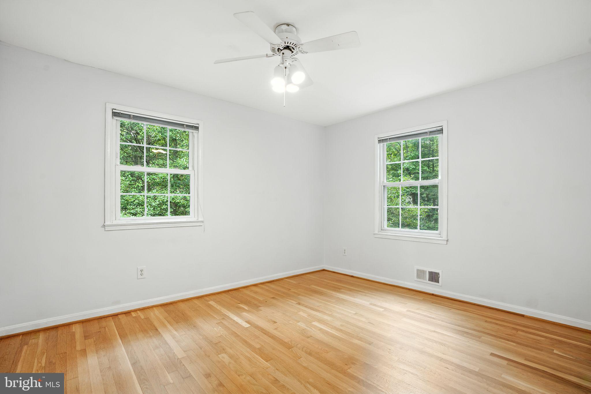 2359 Tumbletree Way Reston, VA 20191 - Photo 18 of 45